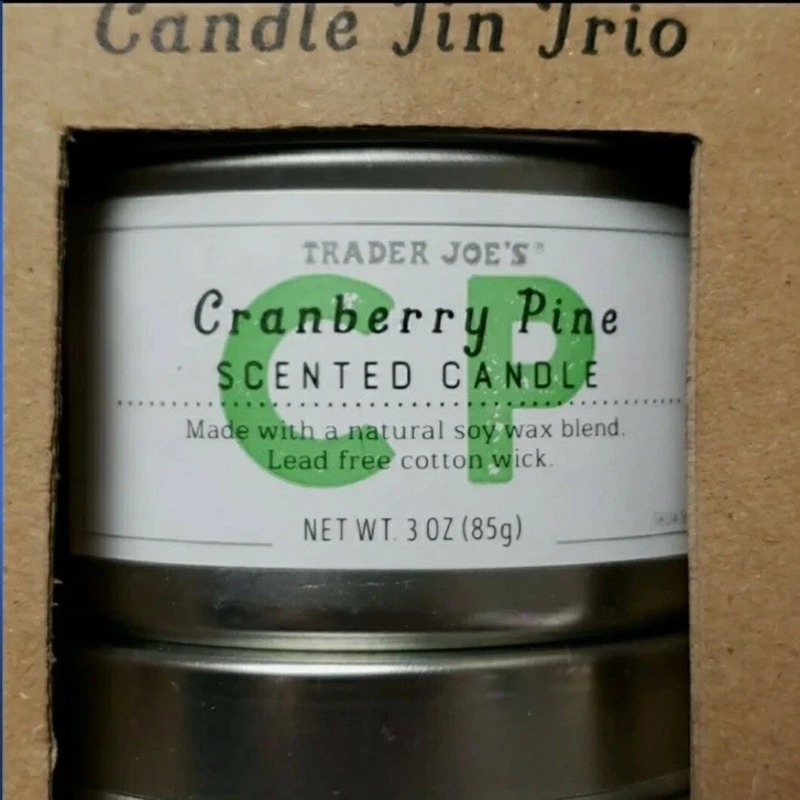 Trío de lata de velas Trader Joe's en caja  Foto 2 de 4