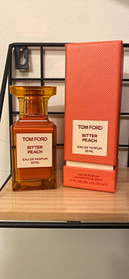 Tom Ford Bitter Peach Eau de Parfum Spray 1.7 fl oz *100% full*