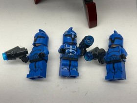 LEGO Star Wars: Senate Commando Troopers (75088) Complete with MINT Minifigures