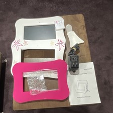 Nextplay NPW70DPF 7" LCD Digital Photo Frame, Remote, Interchangeable Frames