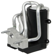 Four Seasons 34002 Accumulator w/ Tube Kit For Select 10-15 International Models