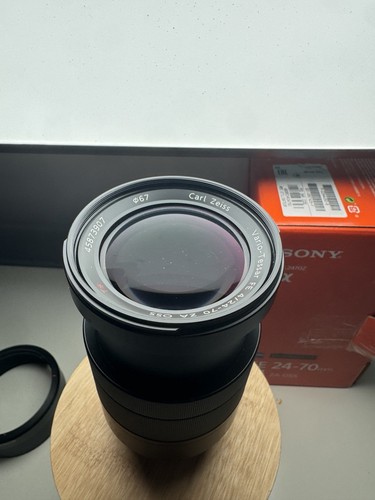 Sony FE 24-70mm 4.0 Vario-Tessar T* ZA OSS SEL2470Z DEFEKT NO AF No MF - Bild 8 von 9