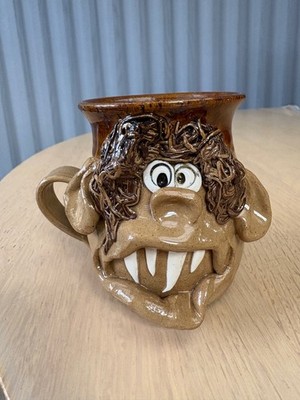 ugly face keramikbecher