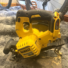 DEWALT DCS575 54V XR FlexVolt Brushless 190mm Cordless Circular Saw Used