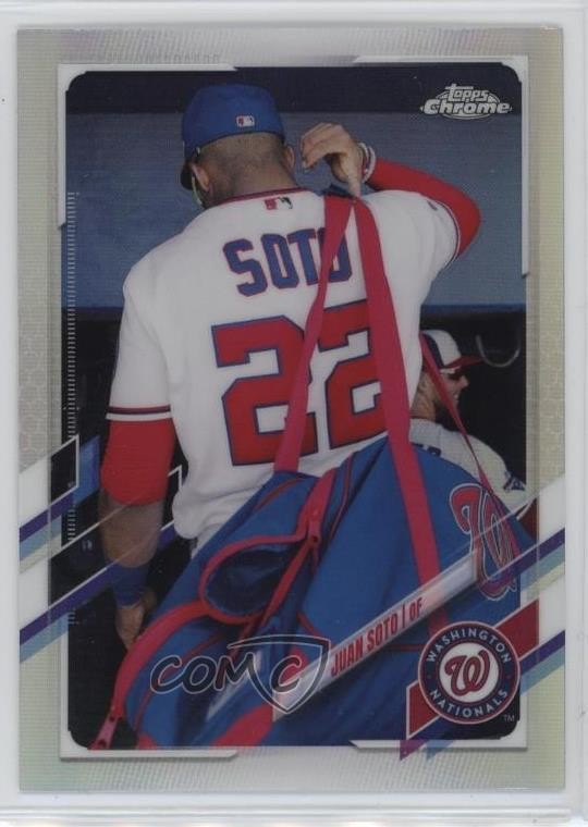 2021 Topps Chrome Image Variation SP (Vertical Bag Over Shoulder) Juan Soto 15ko