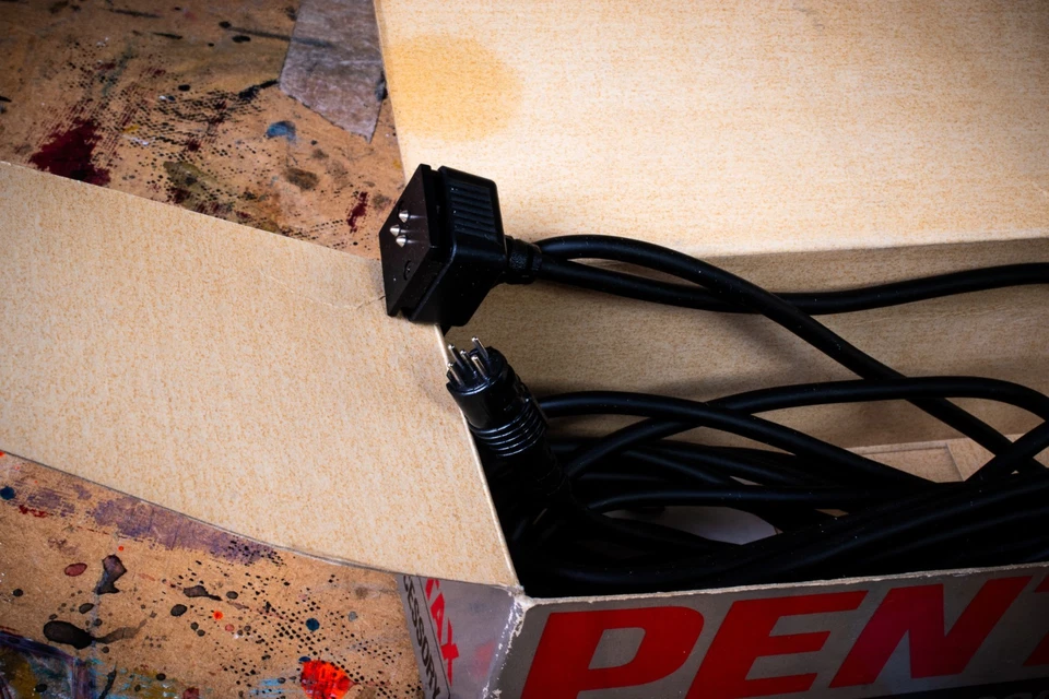 Pentax 4P Syncro Cord 5m (B37346) – New & Unused – Rare Flash Connection Cord - Image 2 of 2