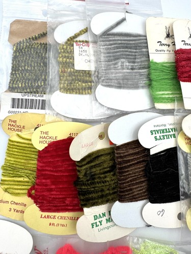 Lot Of Vintage Fly Tying Materials Supplies Feather Strings Yarn Chenille - Picture 2 of 5