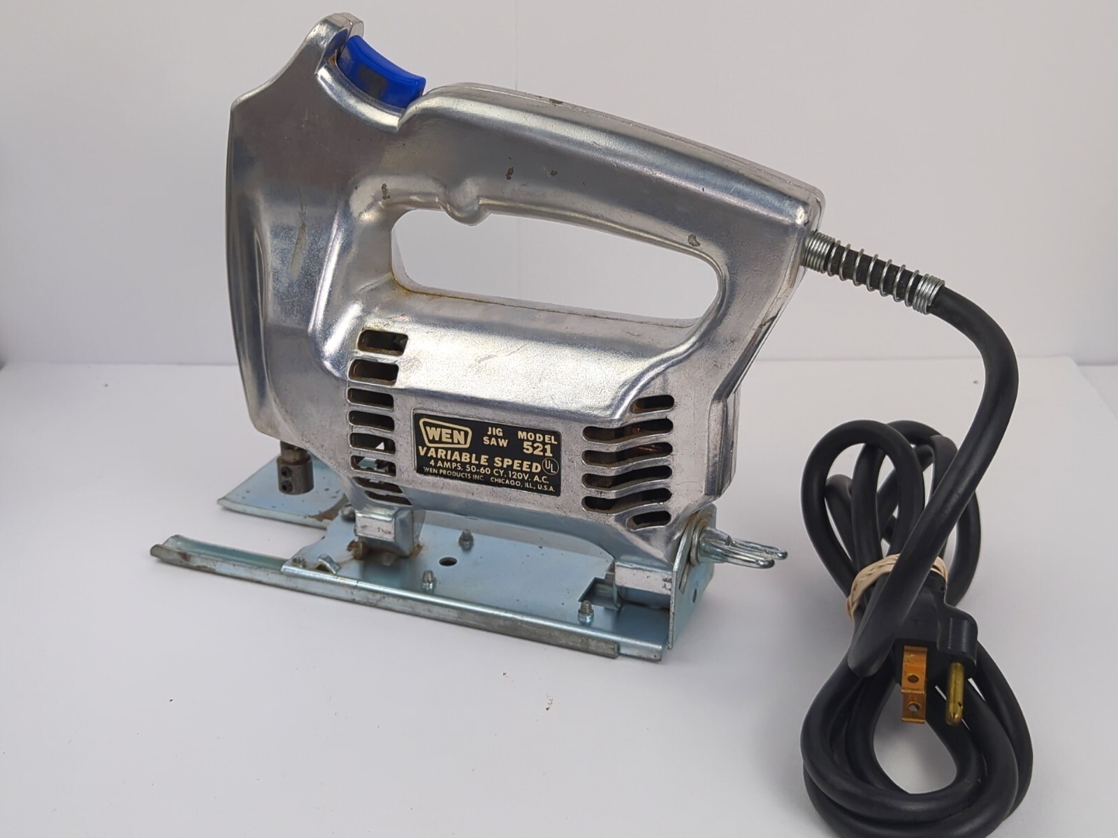 WEN Jig Saw Variable Speed Model 521 (4 AMPS / 120V) Pre-Own