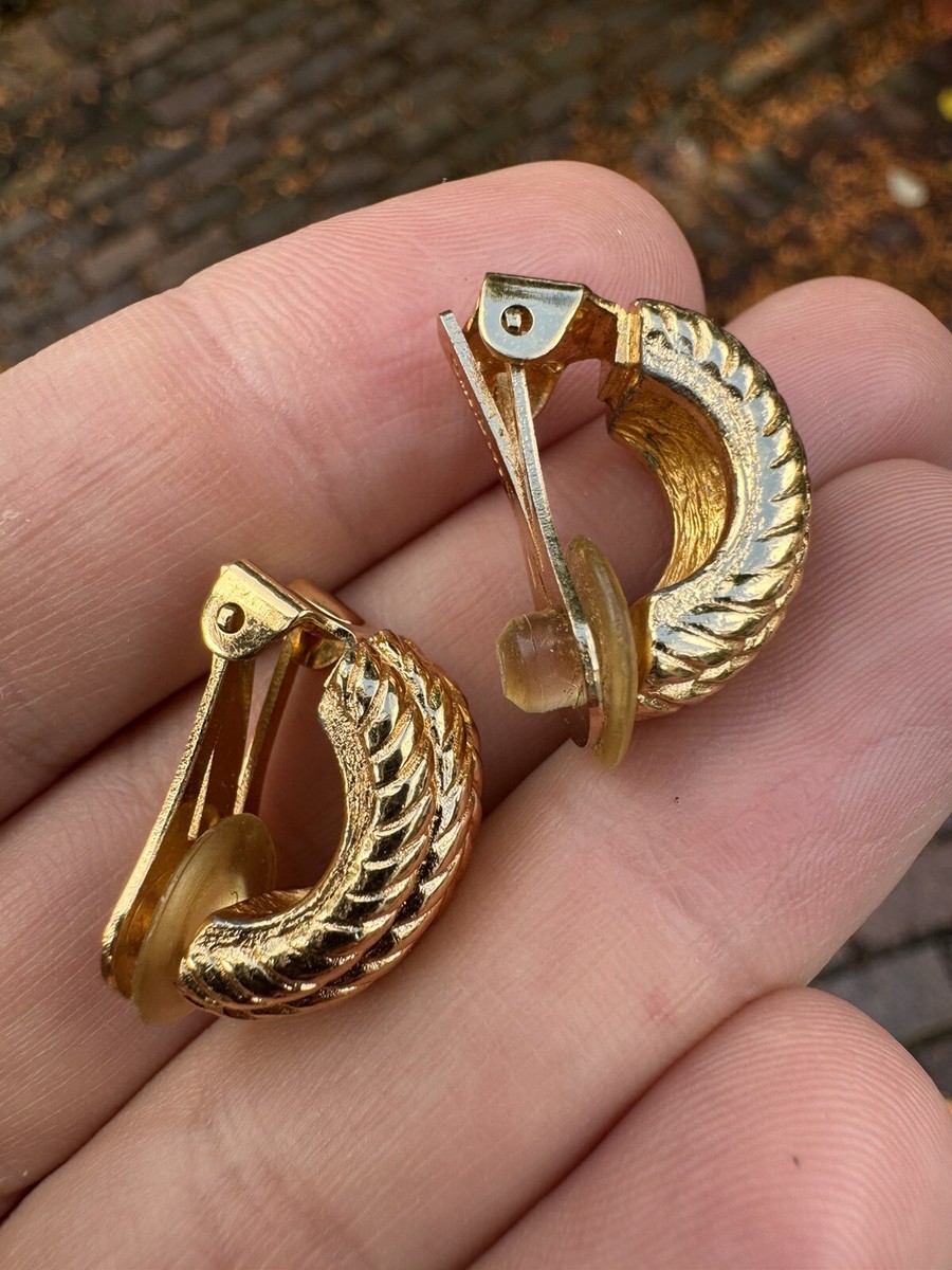 美品 Christian Dior Vintage earrings Twist 美品 Christian Dior Vintage earrings Twist - メルカリ