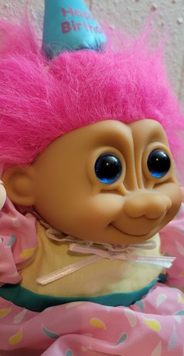 Vintage Russ Berrie Plush Troll Doll, Happy Birthday Theme - Picture 4 of 8