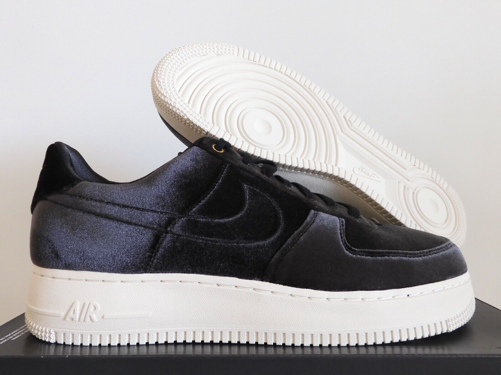 Speels Dollar Prehistorisch NIKE AIR FORCE 1 07 PREMIUM 3 &#034;VELOUR&#034; BLACK-SAIL-MET GOLD SZ 12  [AT4144-001] | eBay