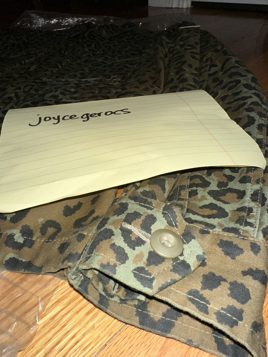 Supreme leopard M-51 Jacket Brand New Size Large Original Supreme leopard M-51 Jacket Brand New Size Large Original