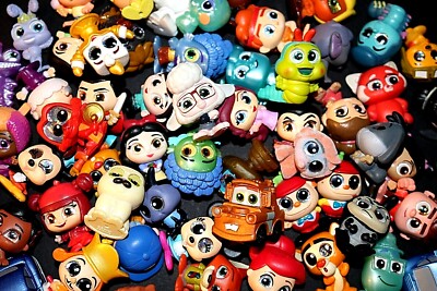 a LOT of Disney Doorables 180+ Series 7, 8, & 9 - Rare/Ultra/SE