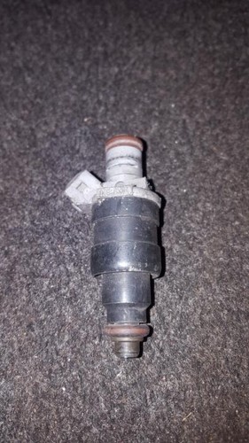 078133551n Einspritzventil  Audi A8 DE106646-50