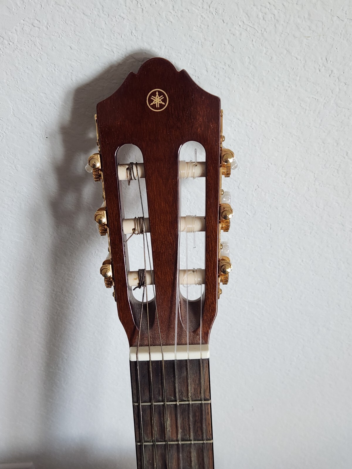 Yamaha C80 acoustic guitar with beautiful classic sound