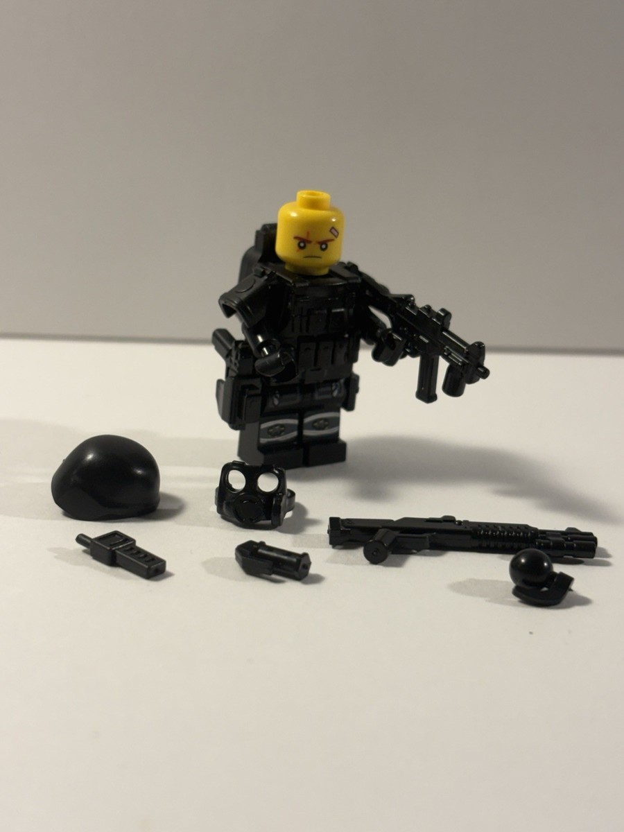 SWAT Breacher tactical brick minifigure custom solder kitted swat