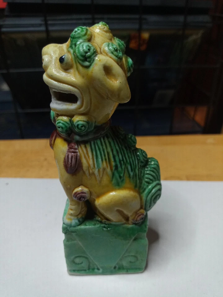 Foo Dog Vintage Chinese Porcelain 4" - Image 3 of 4