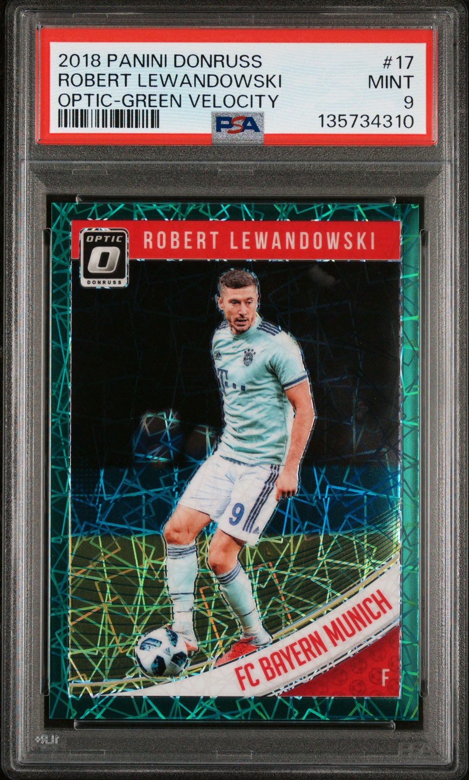 2018 PANINI DONRUSS OPTIC-GREEN VELOCITY #17 ROBERT LEWANDOWSKI 051/200 PSA 9