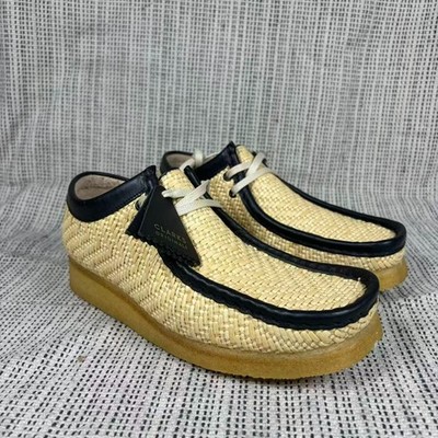 Clarks Wallabee Beige Men's Classic Shoes 26156536