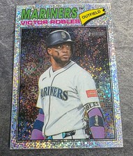 2026 Topps Heritage Victor Robles #140 Chrome Silver Sparkle -Seattle Mariners