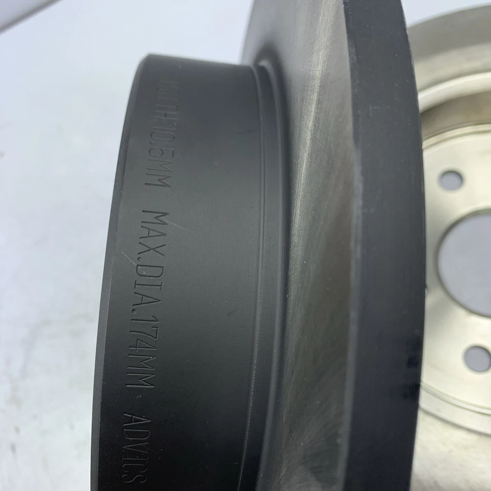 Pair Genuine Toyota Rav4 2005-2016 Vanguard OEM Rear Brake Discs - Image 4 of 4