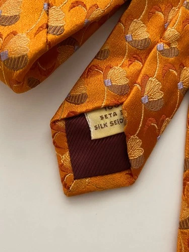 VILLA BOLGHERI  SILK TIE 60 X3.75" WIDE.NEW.ITALY. image 3