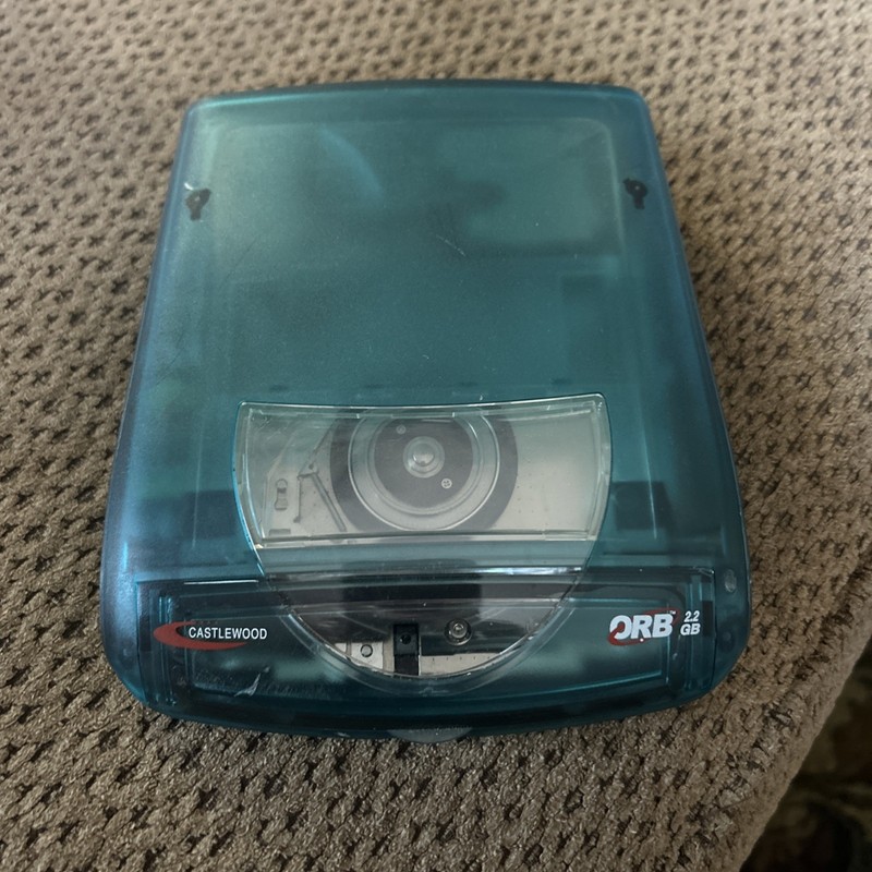 Castlewood Orb 2.2GB External SCSI Disk Drive. Drive Only No Power Cord.