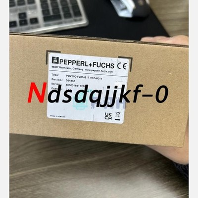 1pc?PCV100-F200-B17-V1D-6011 new Optical Code Reader