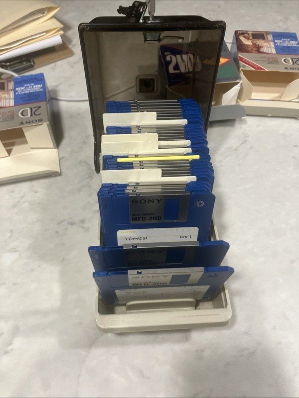 Vintage 30+4 Floppy Disk Storage Box Case Holder with 32 floppy disks & 2 keys