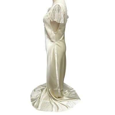 chinese dress ladies Vivienne Lace Ruffle Maxi Dress