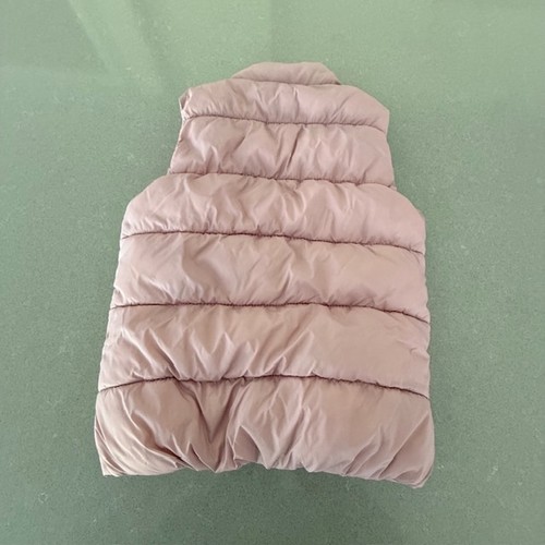 Little Girl Size XS (Size 5) Kids Old Navy Light Pink Puff Puffer Vest Warm - Picture 3 of 6