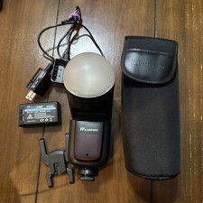 Flashpoint Zoom Li-on X R2 TTL On-Camera Flash Speedlight for Sony