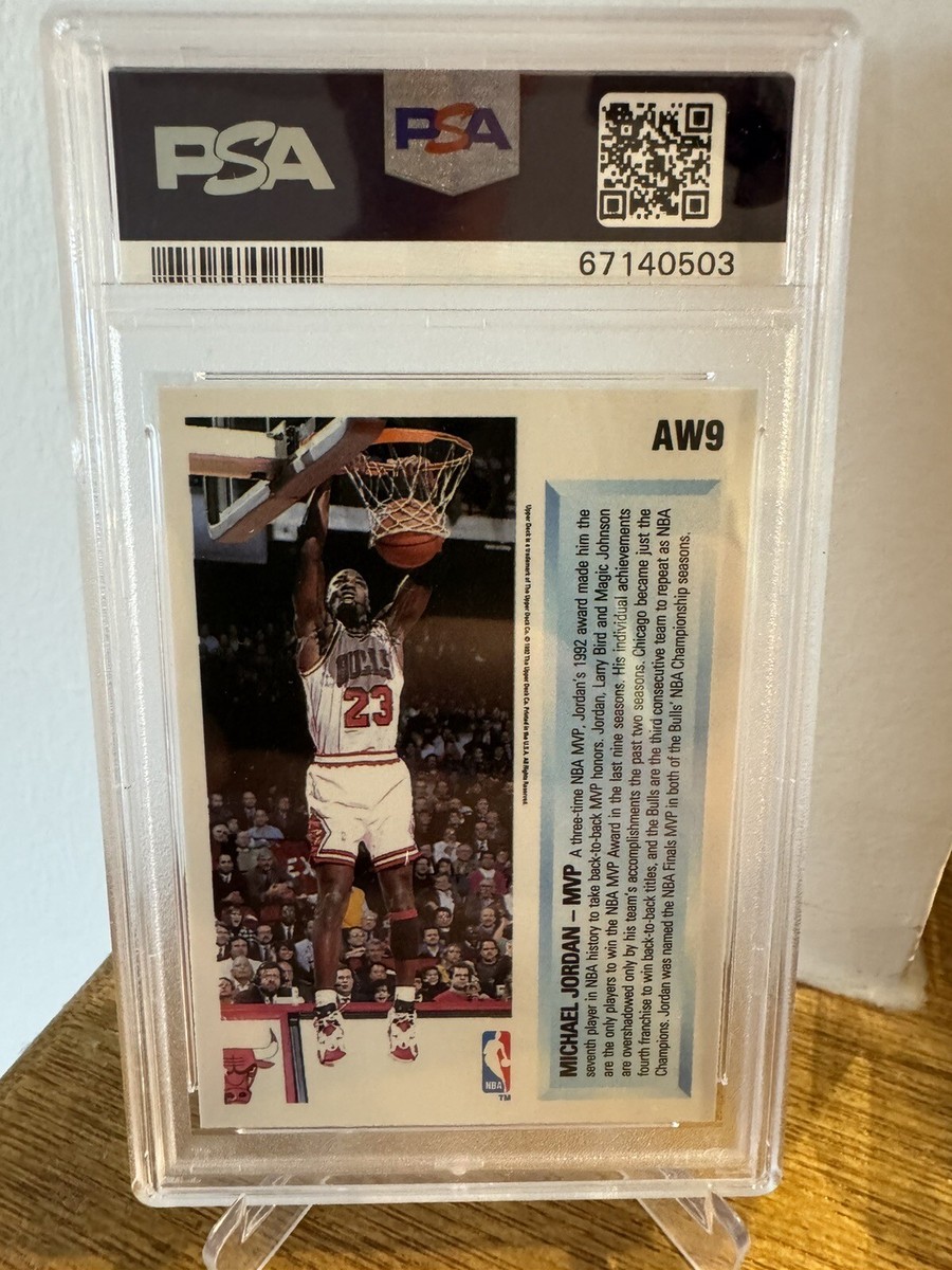 1992-93 Upper Deck Award Winner Hologram #AW9 Michael Jordan