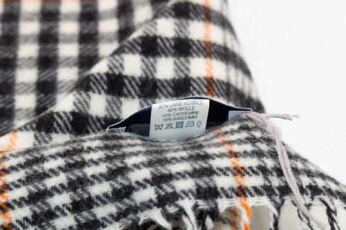 Johnstons of Elgin Scarf Wool Cashmere Checked Tartan Mens Shawl Fringes Winter - Picture 4 of 9