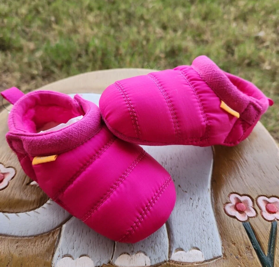 UGG Tasman LTA «Rock Rose» девочек совершенно новый новорожденных 0/1C - Изображение 2 из 4