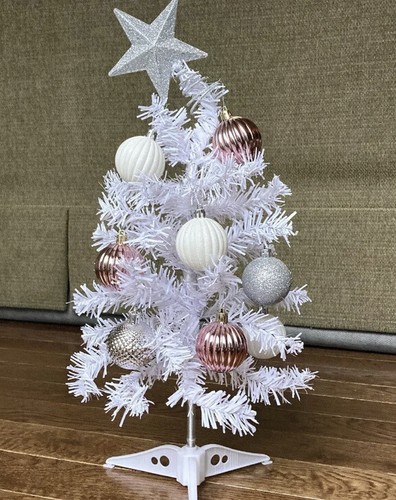 White Christmas Tree Small Artificial Mini Stand Bendable Metal Branches NEW - Picture 2 of 10