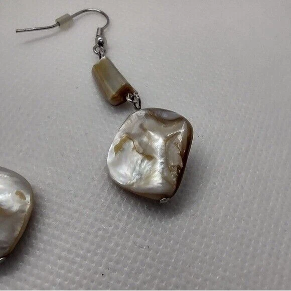 Pendientes concha de madreperla perforados colgantes costeros Beach Resort fregona 2" de largo Foto 3 de 4