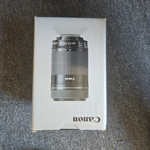 Canon EF-S 55-250mm f/4.0-5.6 IS Lens