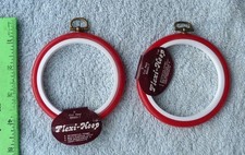Flexi-Hoop Round Plastic Frames Colonial Red 3 3/8" set of 2