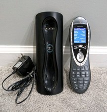 Logitech Harmony 880 Advanced Universal Remot...