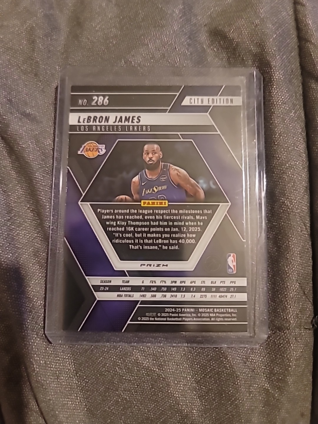 2024-25 Panini Mosaic - City Edition LeBron James Reactive Yellow Mosaic Prizm