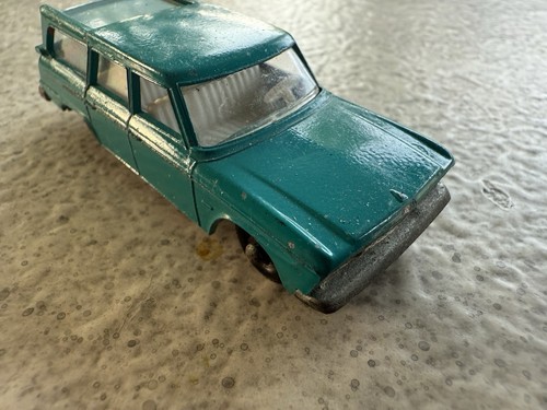 Vintage Matchbox Lesney NO. 42 Studebaker Lark Wagonaire Made In England - Picture 4 of 16
