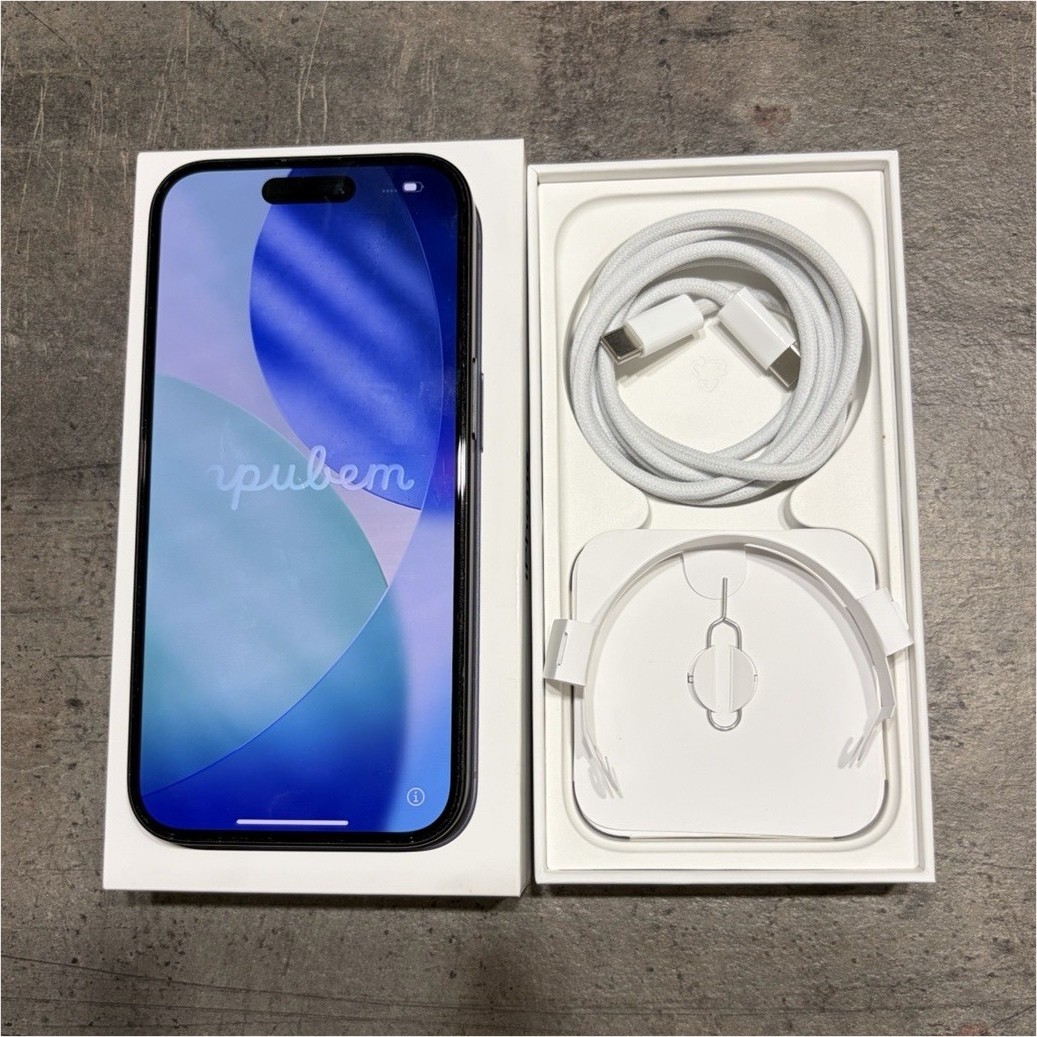 Apple iPhone 15 128GB Nero come nuovo.