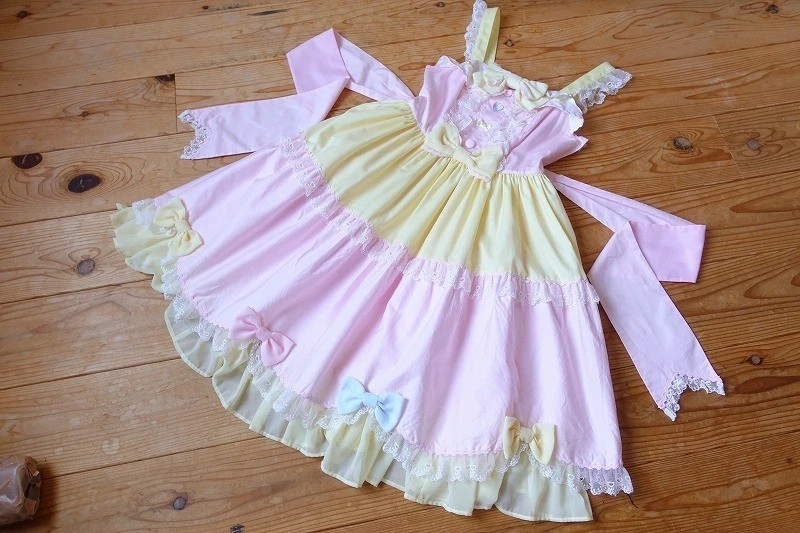 Vestido ANGELIC PRETTY JSK Cinta Volantes Rosa Amarillo Mujer Usado Foto 4 de 4