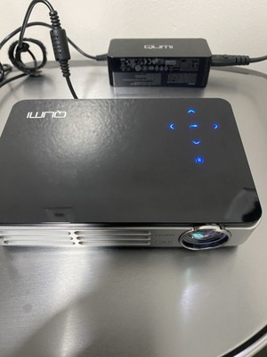 QUMIQ2-B HD720ポケットプロジェクター 本体 QUMIQ2-B HD720ポケットプロジェクター 本体 QUMI Q2（LED