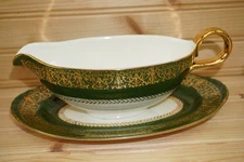 Homer Laughlin Lady Greenbriar Gravy Boat with Relish Underplate, 9 1/4"  (B71)