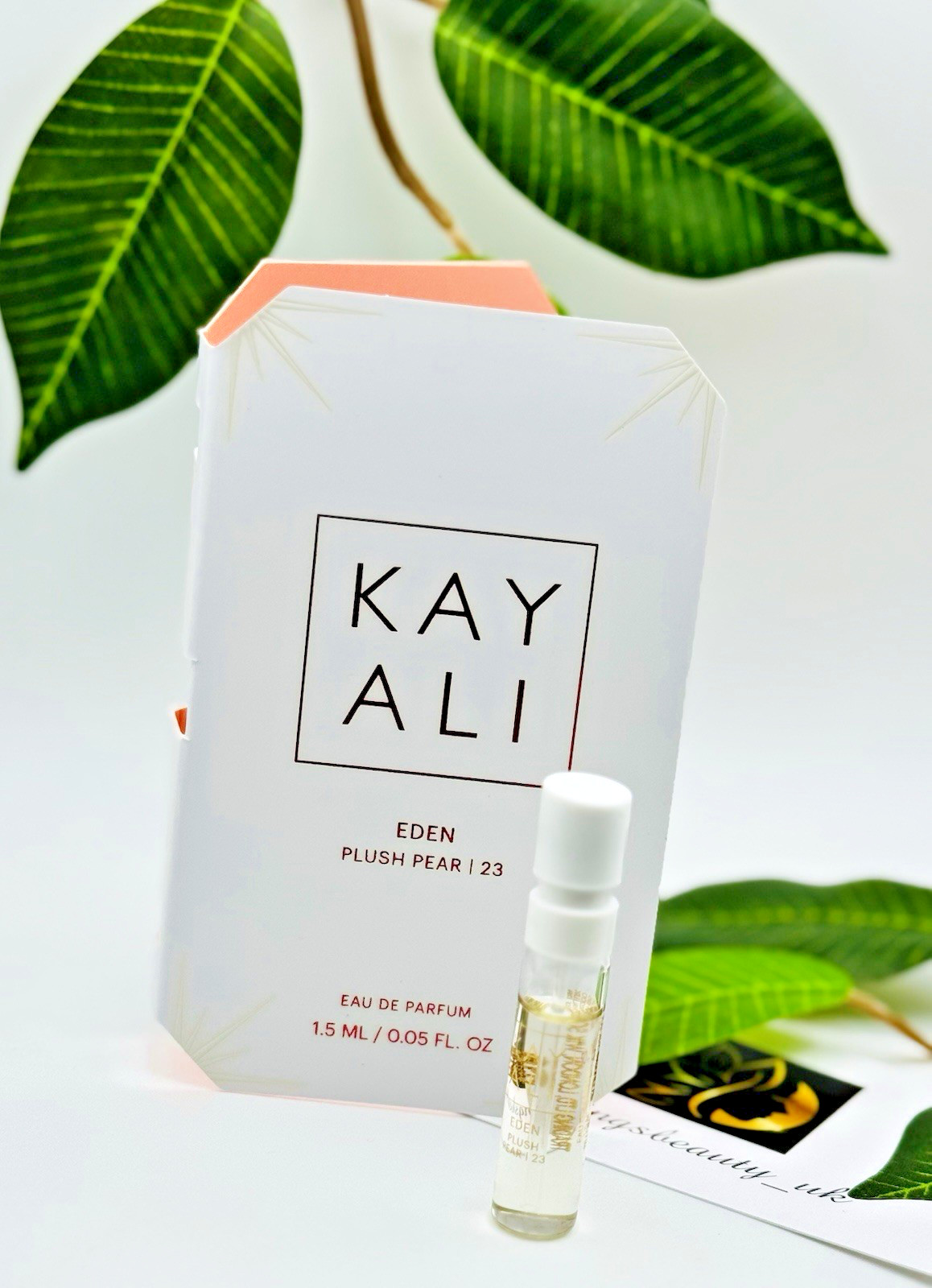 NEW Kayali Eden Plush Pear Eau de Parfum EDP 1.5ml 🧡