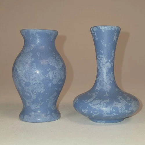 2 Red Wing Rumrill Art Pottery 4" Mini Vases 323 and 324 in Stipple Blue finish