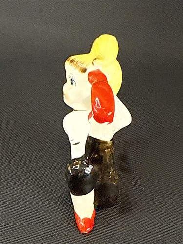 Estatuilla de niña adolescente japonesa de colección hablando por teléfono rojo años 50’s - Imagen 5 de 8