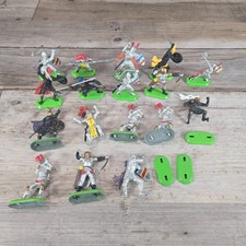 Lot Of Britains Deetail Medieval Knights